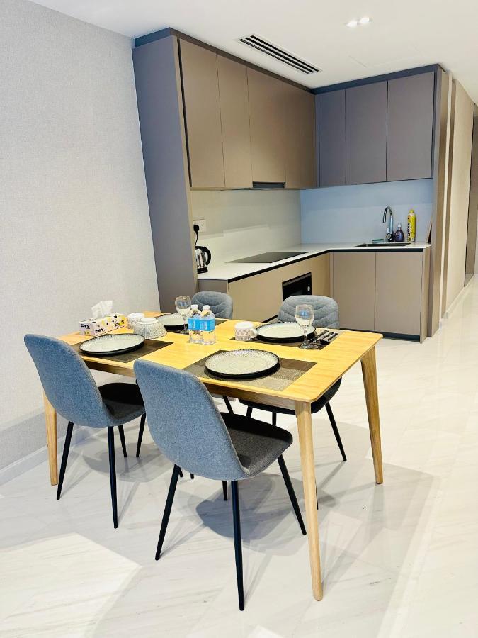 Luxury Suites At Eaton Klcc Kuala Lumpur Bagian luar foto