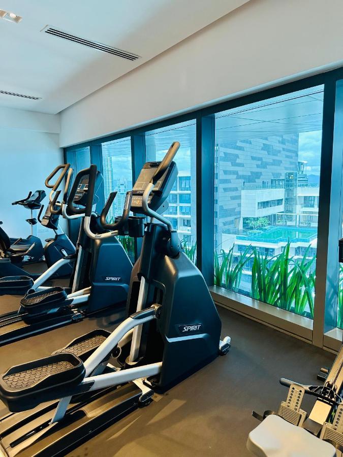 Luxury Suites At Eaton Klcc Kuala Lumpur Bagian luar foto